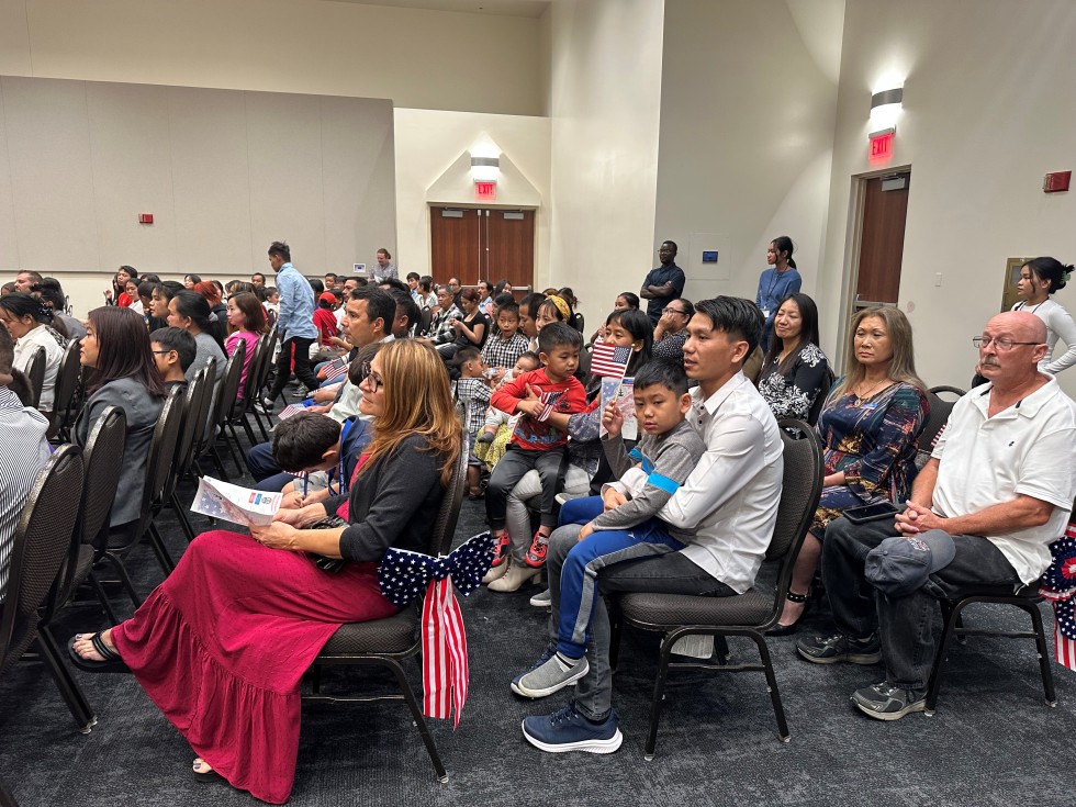 Bowling Green to Honor More Than 130 New U.S. Citizens at Annual Reception