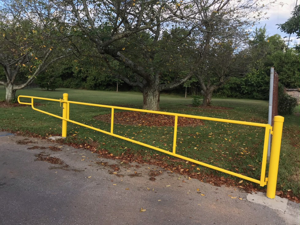 Change in Hours to H.P. Thomas Bark Park