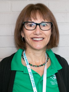 Dr. Sonia Lenk