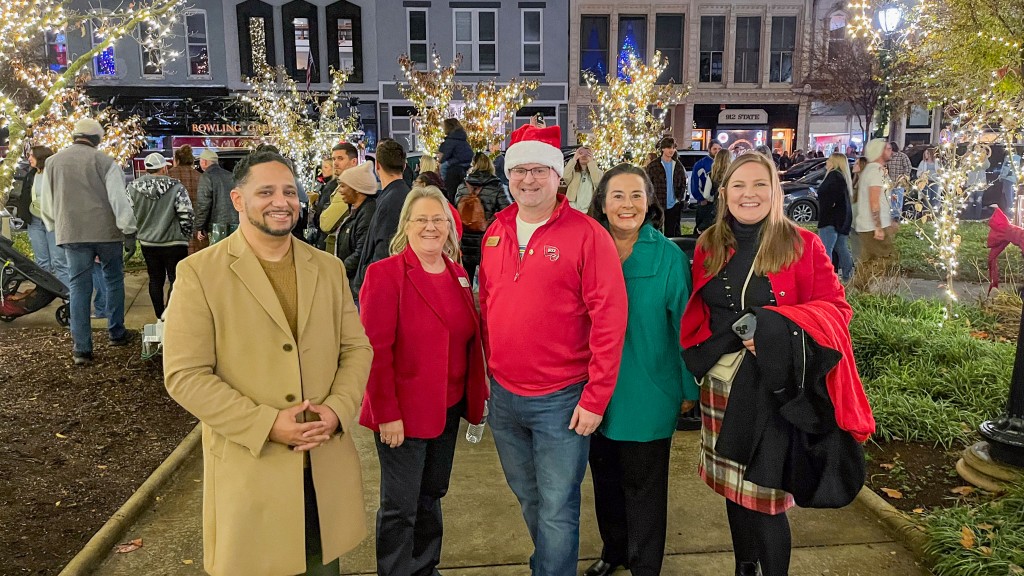 2023 Christmas on College Street and Downtown BGKY Lights Up